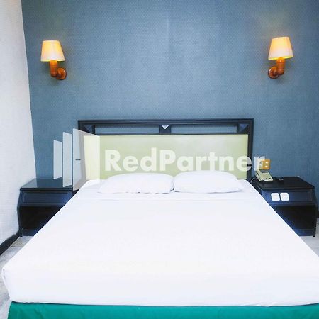 Hotel Yasmin Makassar Mitra Reddoorz Екстер'єр фото